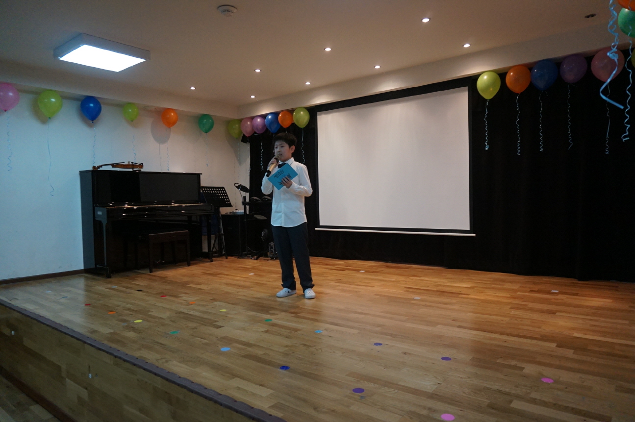 3�г� �����뷡�ڶ� ��ȸ��