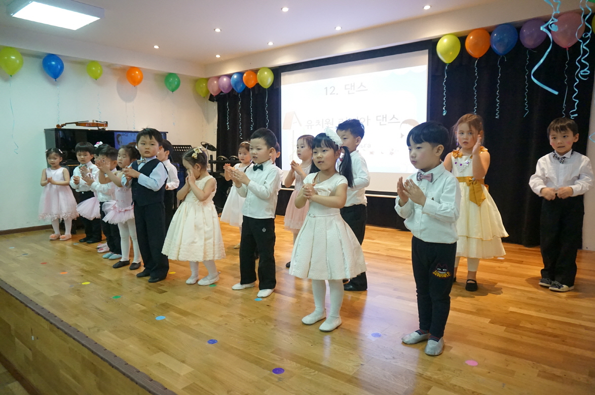 ���þƴ��� �ε鷹��