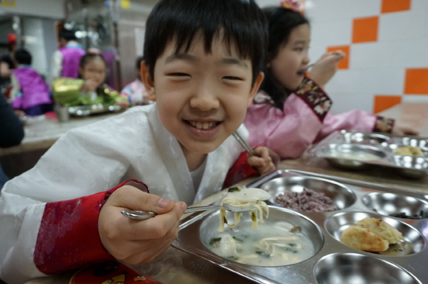 �����Ա�