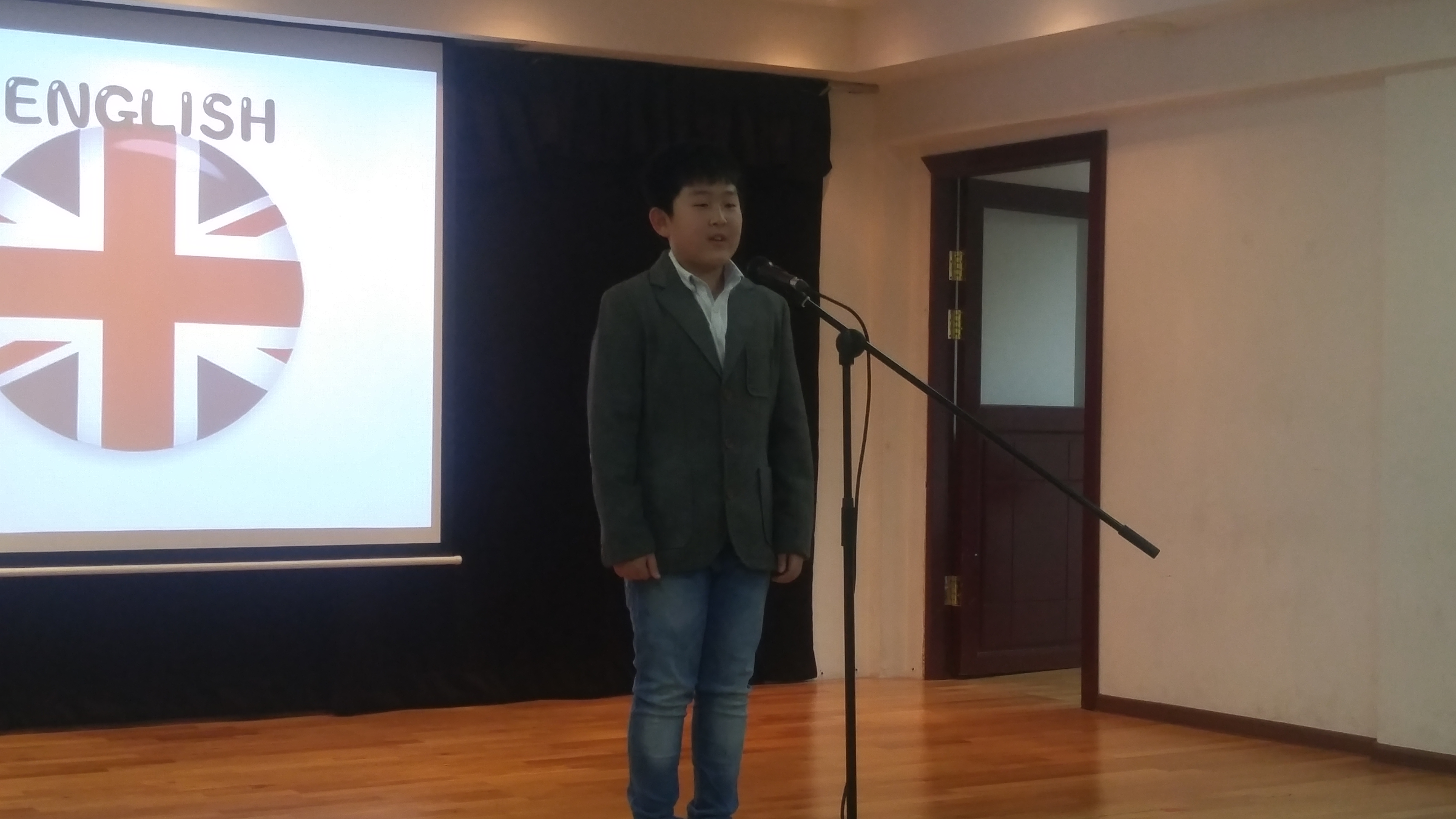 4�г� �ڼ���