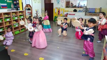 ��ġ�� Ư������-���빮ȭ�������� ÷���̹���