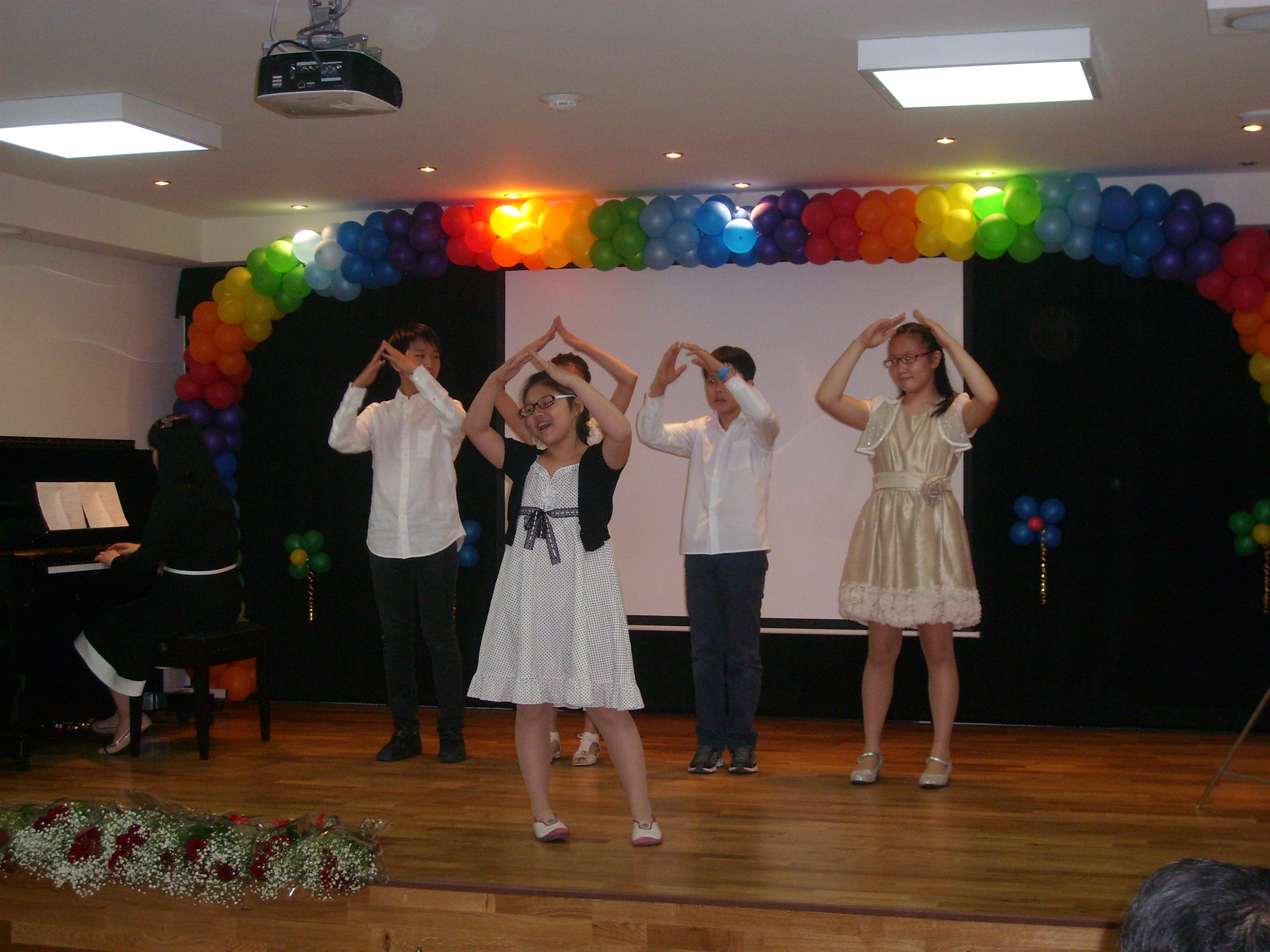 ��������