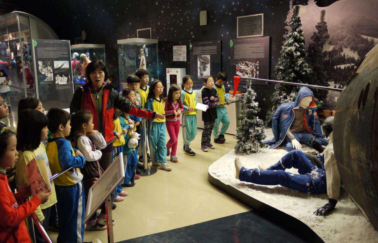 �����н�