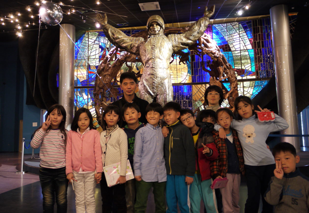 �����н�